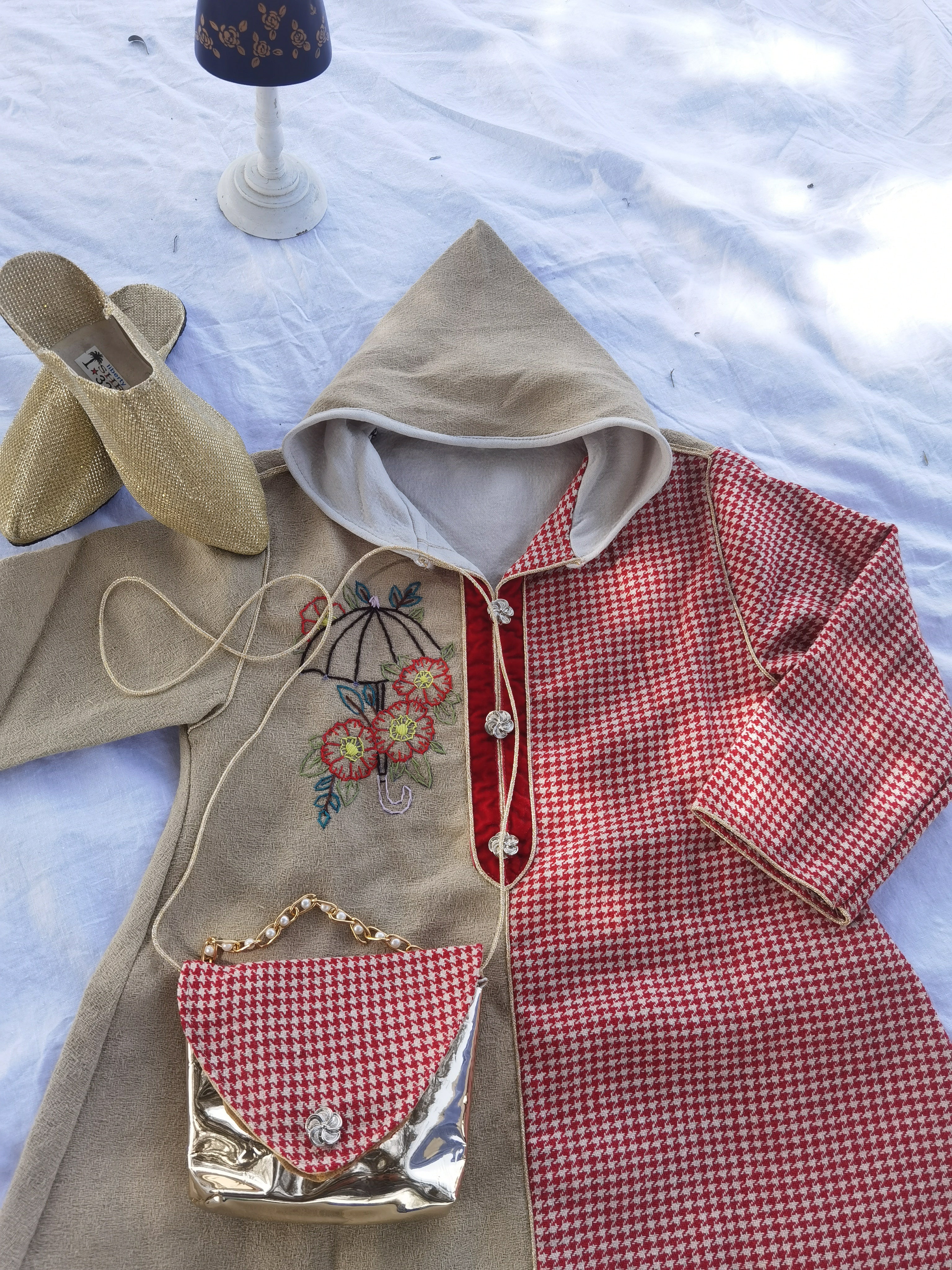 جلابة أطفال بنات مع حقيبة وبلغة هذية