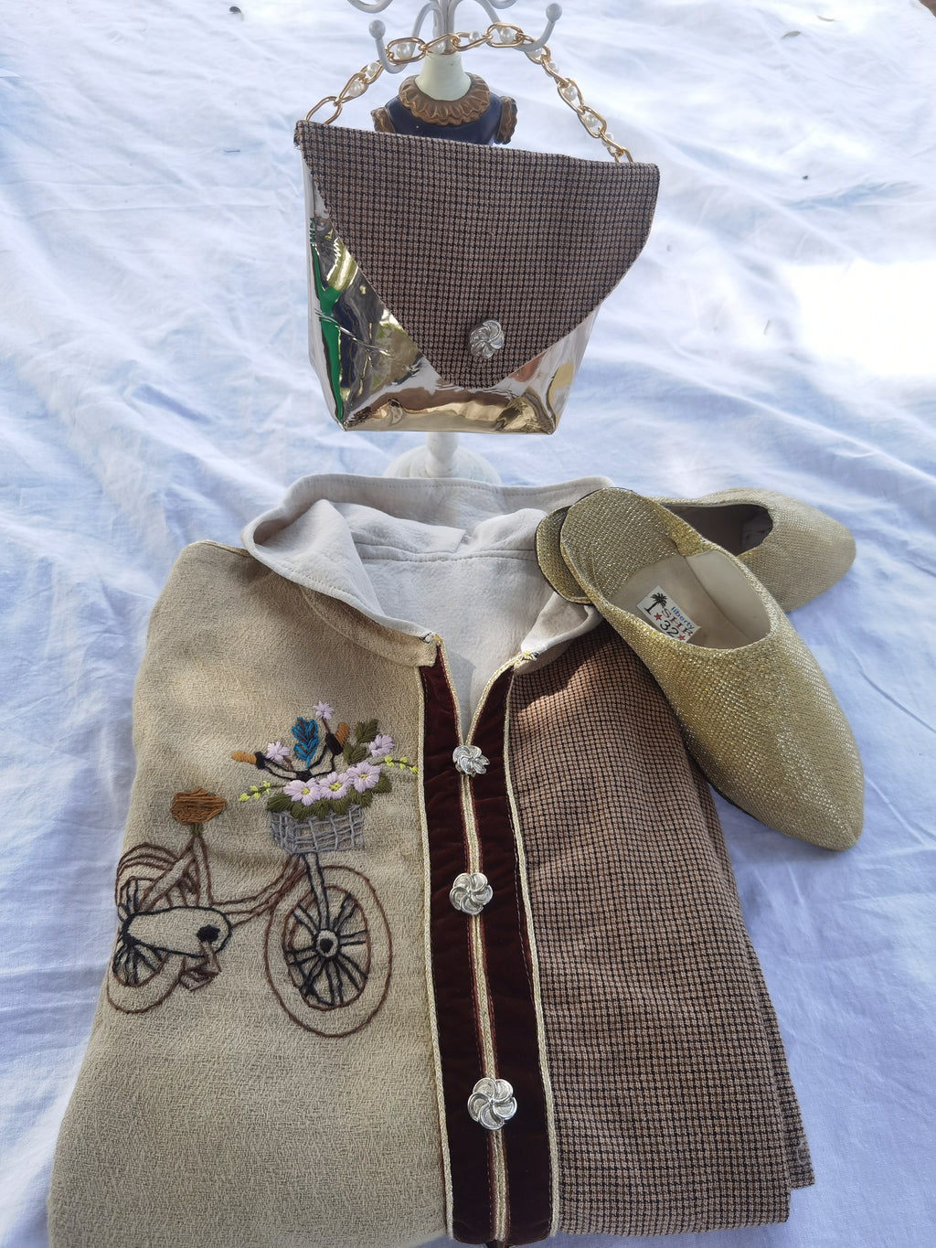 جلابة أطفال بنات مع حقيبة وبلغة هذية